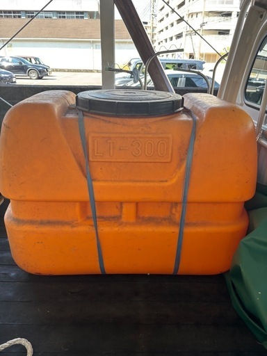 タンク　300L