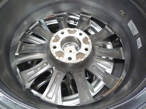 スタッドレスタイヤ付きホイール4本セット HOT STUFF EXCEEDER 17×7.0J 5H 114.3 IN 38 225/65R17 SJ8 2019年 中古 苫小牧西店