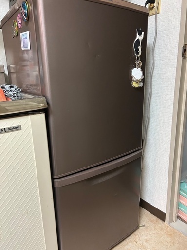 Panasonic NR-B148W 冷蔵庫 使用感あり、動作問題なし (VT) 仙台