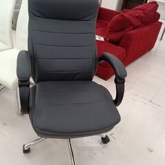 リユースのサカイ栃木店★ジモティ割あり★ NITORI イス ブラック W66×D62～×H107 クリーニング済み TC10575の画像