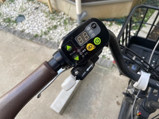 ！！受け渡し予定者決定済み！！【美品】【値下げしました！】電動アシスト自転車　後部シート付き