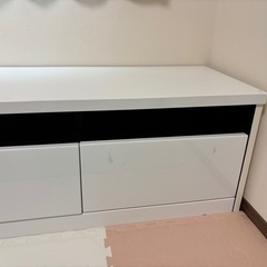 テレビボード　白の画像