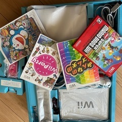 wii本体（wii party同梱版）+ソフト3本の画像