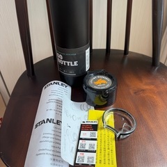 未使用品　スタンレーゴー真空ボトル　0.7リットルの画像