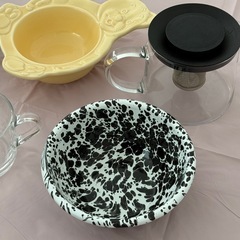 ［お譲り先決まりました］ikea　韓国 食器の画像