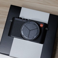 Leica ライカ D-LUX8 オートレンズキャップ付き コンデジ
