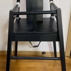 テーブル付き子ども用椅子の画像