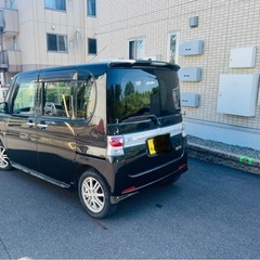 ＊＊＊ダイハツタントカスタムX‼️平成22年＊車検取り立て(9年9月2まで)左パワースライドドア‼️の画像