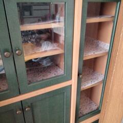 決定　食器棚　の画像