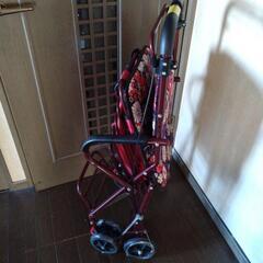 最終値下げ‼格安♪訳あり/ほぼ新品♪ｼﾙﾊﾞｰｶｰ　手押し車の画像