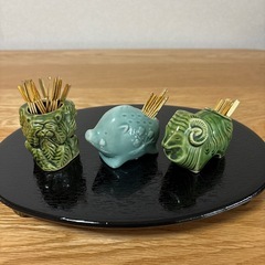 果物ピック37本と入れ物セットの画像