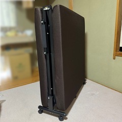 折りたたみベッド　シングルの画像