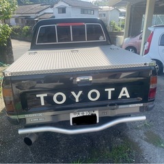 H8年式トヨタハイラックスssrx 2.4ATディーゼルターボ出品停止します。の画像