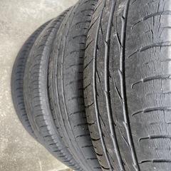 アルミホイール古タイヤ付きの画像