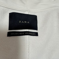 ZARA ザラ　メンズ、レディース　パーカーの画像