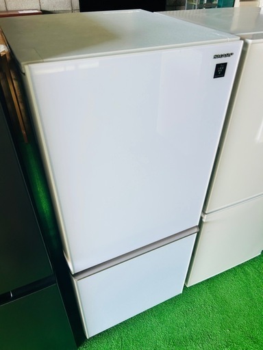 シャープノンフロン冷凍冷蔵庫 SJ-GD14E-W