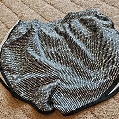 NIKEレディースの画像