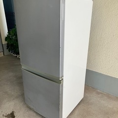冷蔵庫の画像