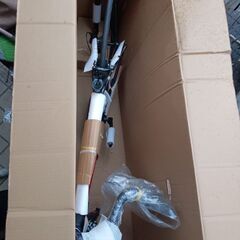 新品ロードバイク最終値下げの画像