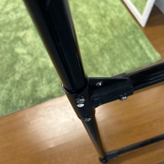 【リユース☆エコちょっぷ】ベース付で倒れにくい タイヤラック 普通車 コンパクト車用 Mの画像