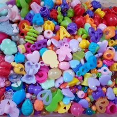 無料⭐️ビーズの画像