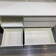 松田家具｜スライド扉キッチンボードの画像