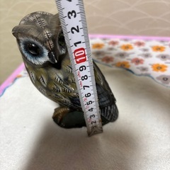 フクロウの置物、ペーパーウェイトの画像