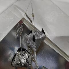 TOKYOIGIN　シックでカッコいい　コサージュ　シルバー/ブラック　フォーマル　卒業式　結婚式　パーティードレスに　東京IGIN　イギンの画像