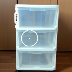 衣装ケース3段の画像