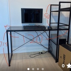 パソコン用テーブルの画像