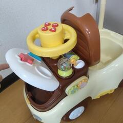 おもちゃ　車　黄色　ぶーぶー　乗り物　三輪車　幼児用　ビジーカー　歩行器　トイザラスの画像
