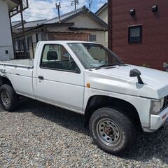 D21 ダットサントラック　平成7年式 ディーゼル　4WD 5MTシングルキャブの画像
