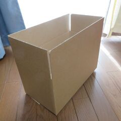 新品未使用ダンボール格安で　７０サイズの画像