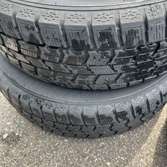 195/65R15 スタッドレスタイヤ 4本　2021年製造の画像