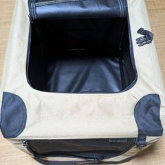 Amazon限定　ペットキャリーケース　美品ですの画像