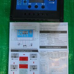 ソーラー チャージャー コントローラー 30A 12V 24V バッテリー 制御の画像