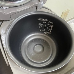 【お譲り先決まりました】象印 炊飯器 極め炊き NP-HD10 5.5合 IH炊飯器の画像