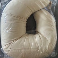 抱き枕　授乳クッション　早い者勝ちの画像