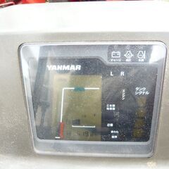 コンバイン　ヤンマーGC２２１　2条刈り４２０時間使用の画像