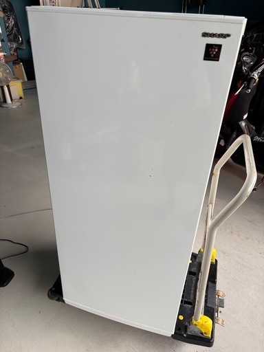 シャープ・冷蔵冷凍切り替え庫 2022年