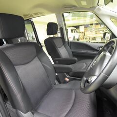 【オリジナル信用回復ローン対応可能　試乗出来ます　最短10日納車　車検2年付き】H25年式日産セレナ　ハイウェイスターS-ハイブリッド　ＥＴＣ　純正ナビ　フルセグＴＶ　バックカメラ　両側パワースライドドア　クルーズコントロール　シートバックテーブル　ＨＩＤヘッドライト　フォグランプ　インテリジェントキー＆プッシュスタート　車検整備付きの画像