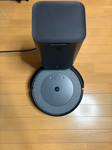 ルンバ i3+（クリーンベース付）動作OK／4年使用・予備パーツ