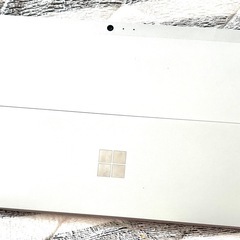 Microsoft Surface Pro 5 タブレットの画像