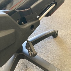 705　ゲーミングチェアの画像