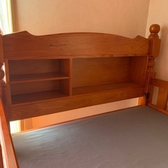 ２段ベッド　木製　分離可能の画像