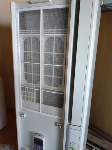 コロナエアコン　窓枠エアコン