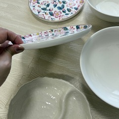 食器セットの画像
