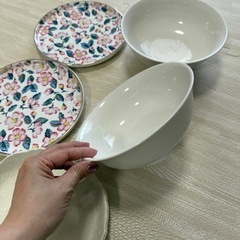 食器セットの画像