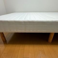 【0円】セミダブルベッド　脚付きマットレスの画像