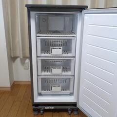 ミニ冷凍庫の画像